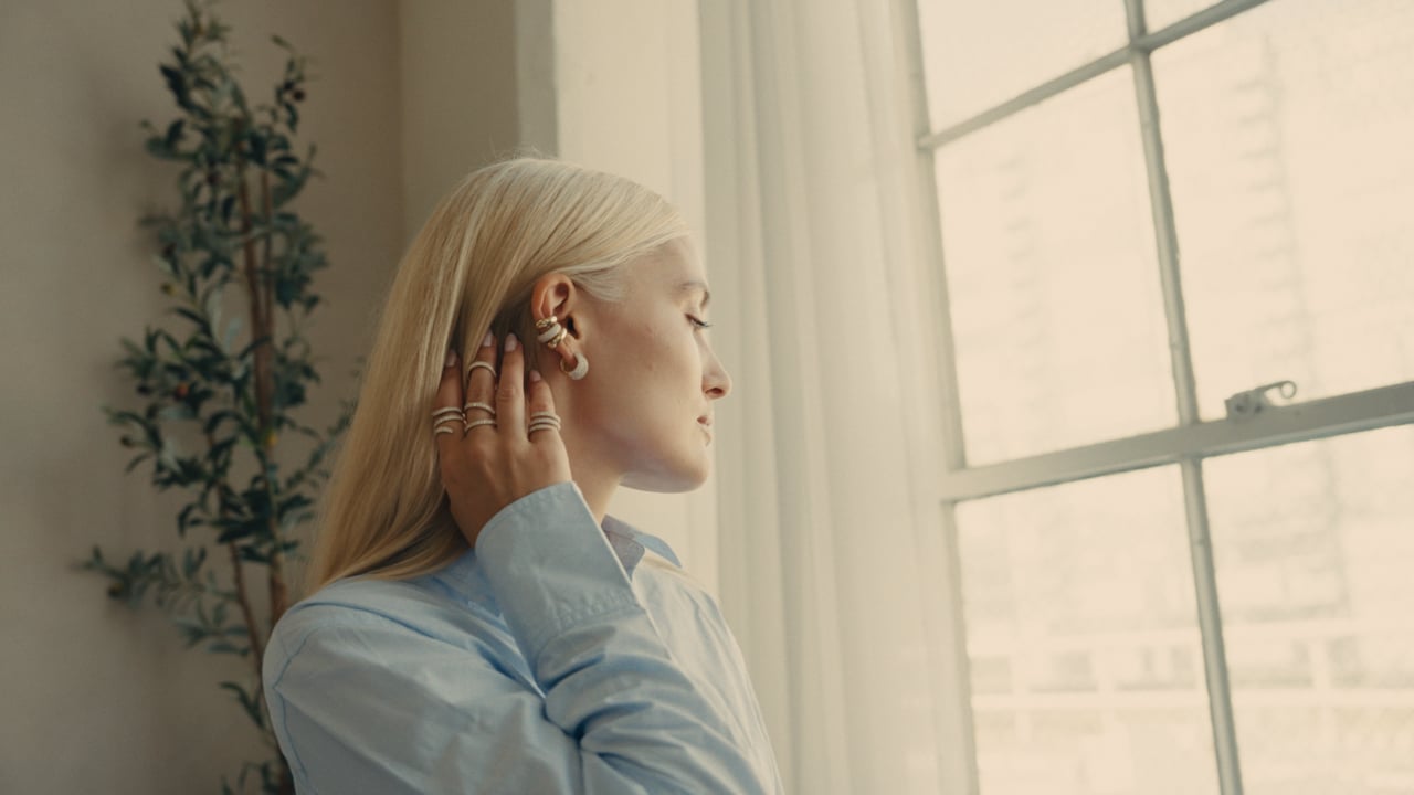 A frame from Carbon & Hyde, directed by Nick Paskhover.